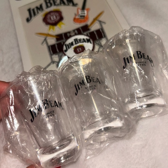 Jim Beam Clear Shot Glass Set gift stocking - Picture 2 of 3
